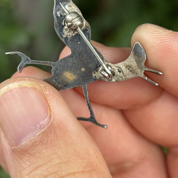 Vintage Zuni signed Sterling Silver Bird Brooch Inlay Turquoise Coral Shell 1.5” - Picture 4 of 5